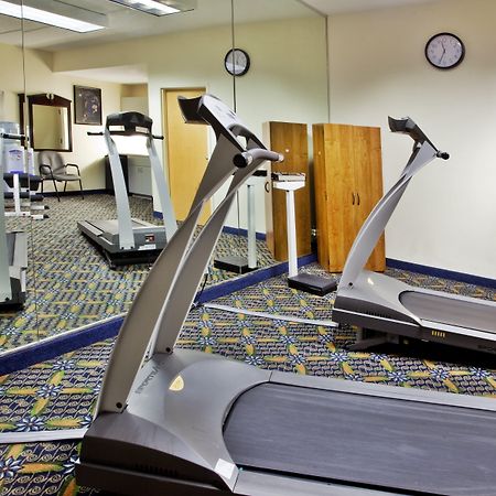 Holiday Inn Express Hotel & Suites Lawrenceville By Ihg Esterno foto