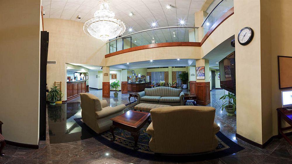Holiday Inn Express Hotel & Suites Lawrenceville, An Ihg Hotel Esterno foto
