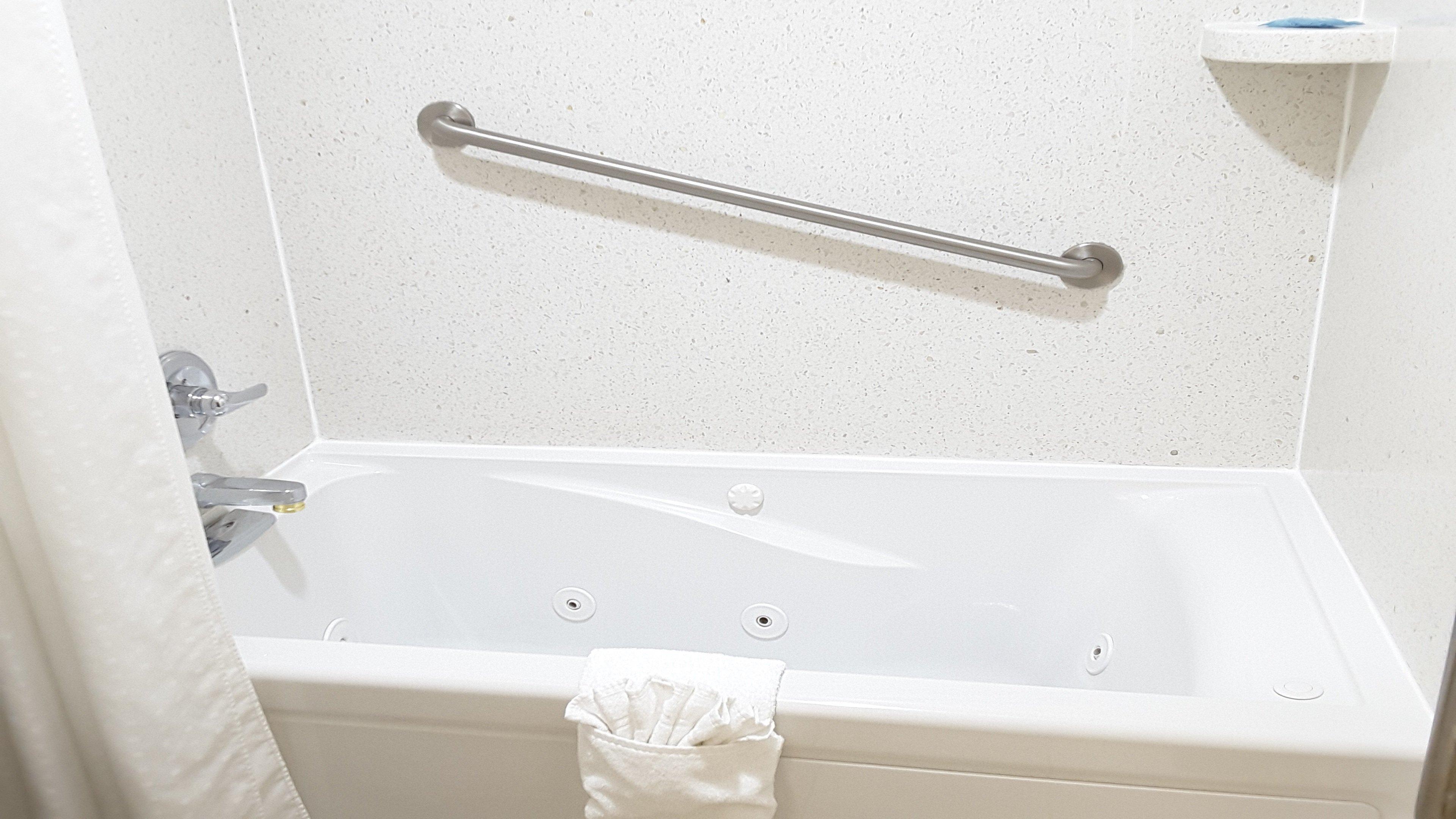 Holiday Inn Express Hotel & Suites Lawrenceville By Ihg Esterno foto