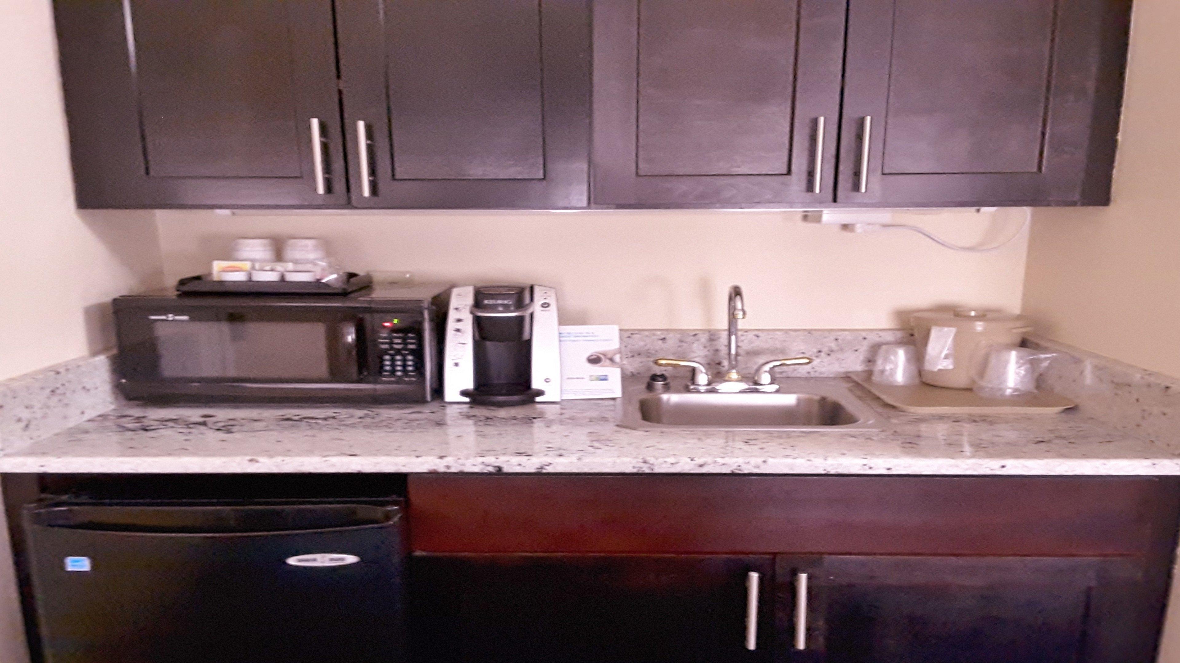 Holiday Inn Express Hotel & Suites Lawrenceville By Ihg Esterno foto