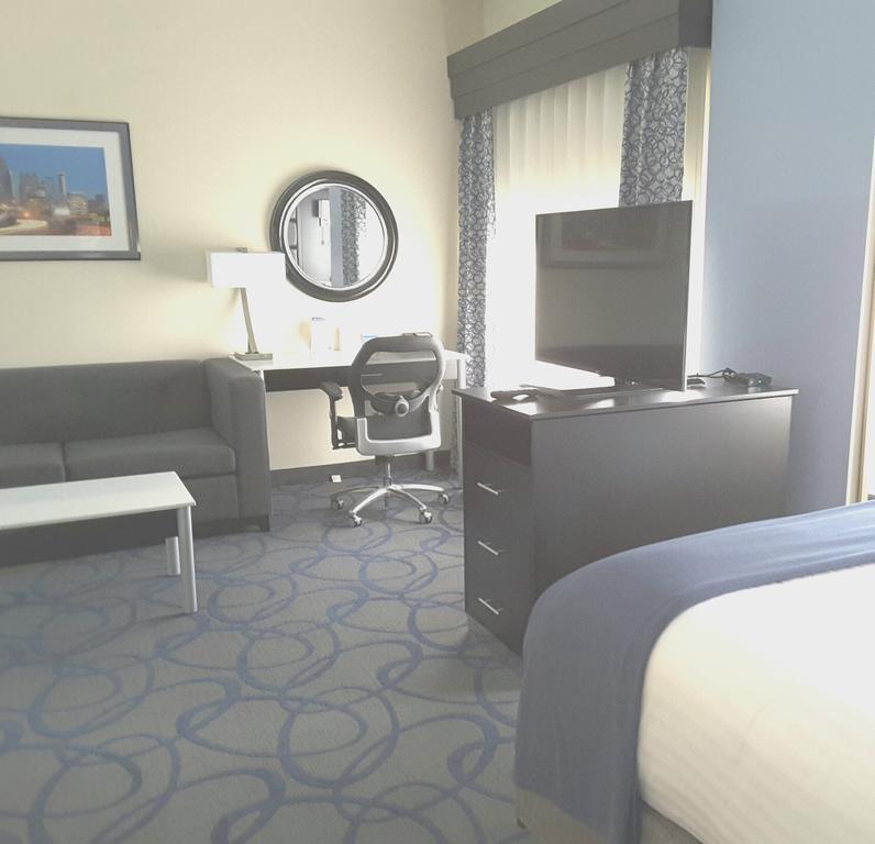 Holiday Inn Express Hotel & Suites Lawrenceville By Ihg Esterno foto